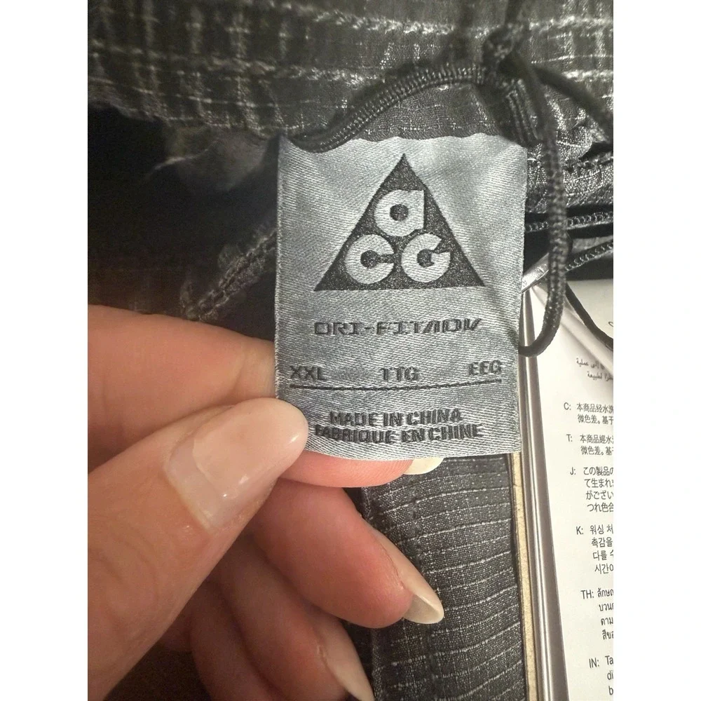 Nike ACG Trail Flyease trousers in gray, Women's Size XXL, NWT